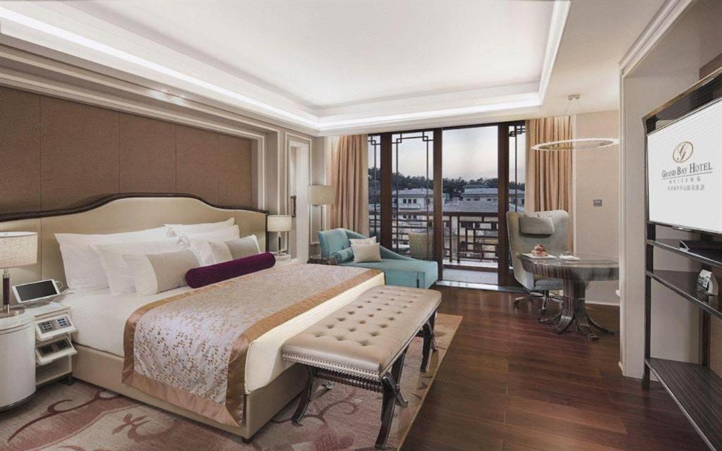 Grand Bay Hotel Beijing Xiaotangzhuang Esterno foto