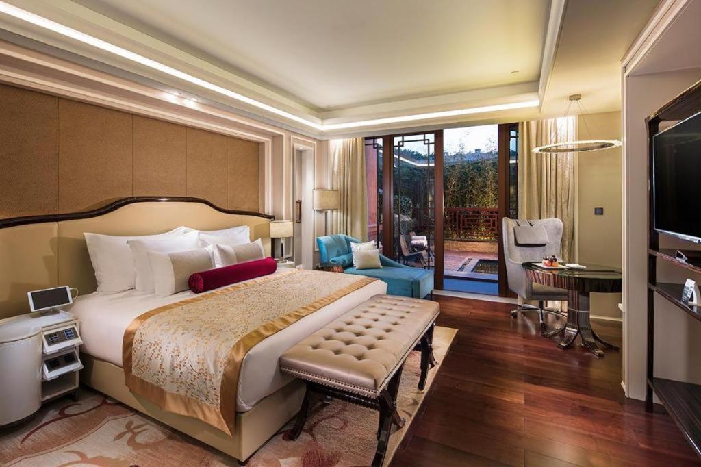 Grand Bay Hotel Beijing Xiaotangzhuang Esterno foto