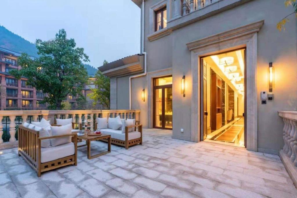 Grand Bay Hotel Beijing Xiaotangzhuang Esterno foto